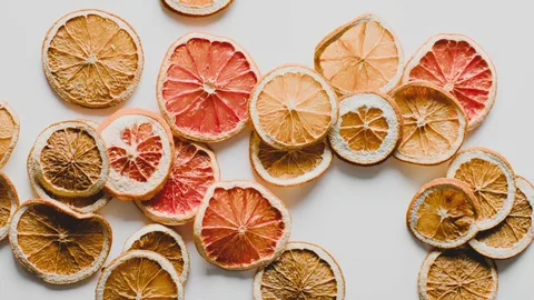 تصویر 3 از میوه خشک مخلوط با تنوع متفاوت و بافت تازه